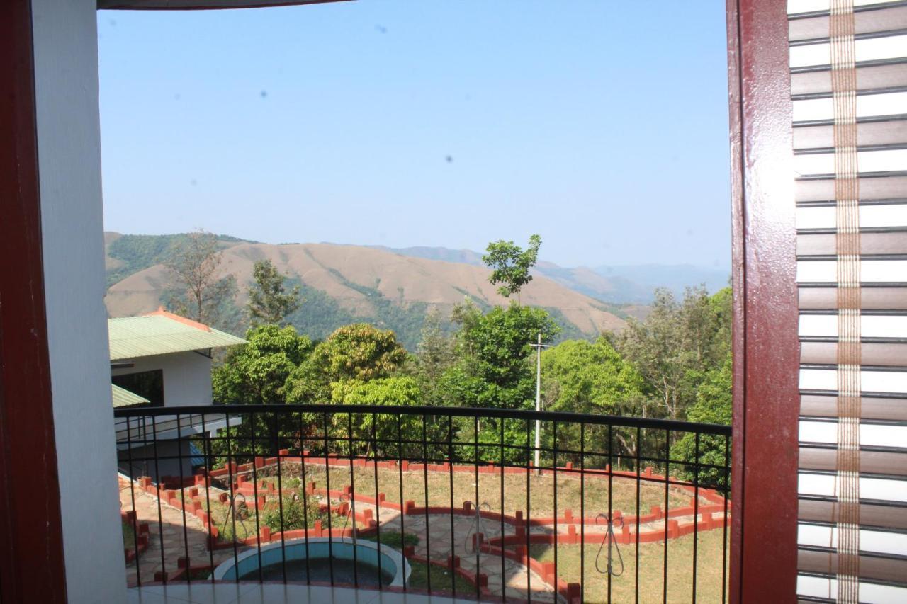 The Greenwood Resort Chikmagalur - Escape To Tranquil Mountain Views Exterior photo