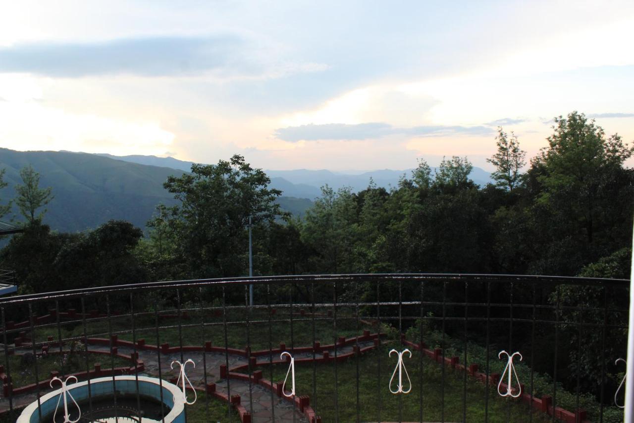 The Greenwood Resort Chikmagalur - Escape To Tranquil Mountain Views Exterior photo